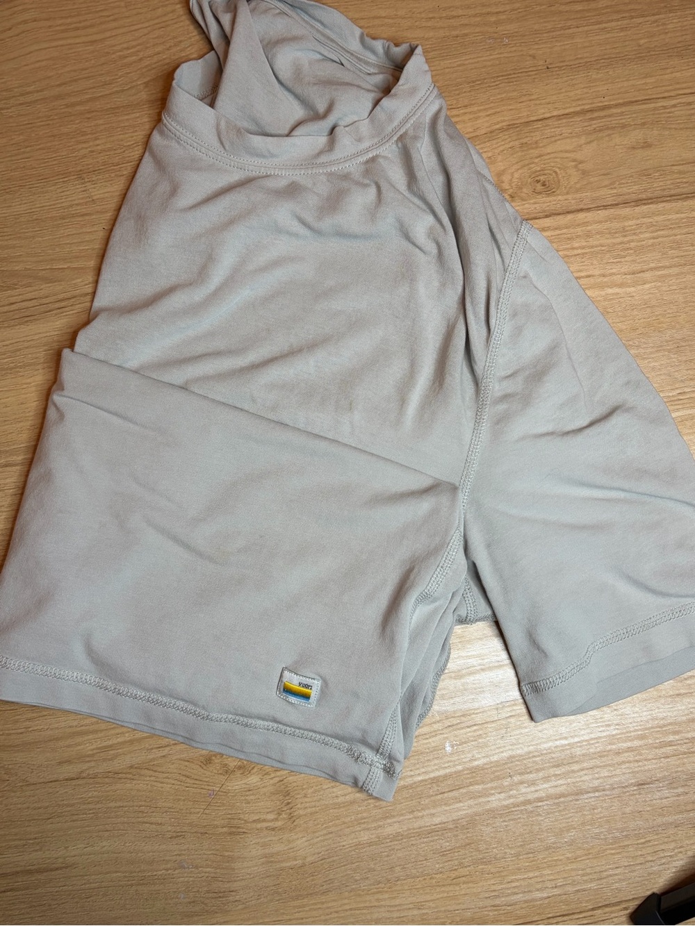Vouri Grey Short Sleeve Cotton Pima Lyocell Blend T-Shirt Small